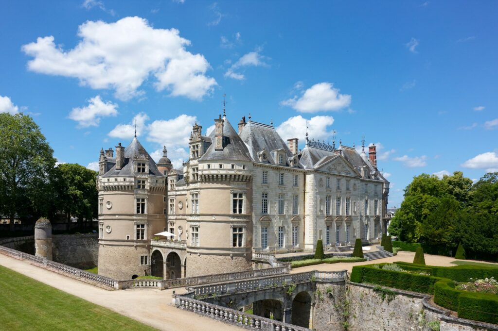 Het kasteel van Amboise boven de Loire